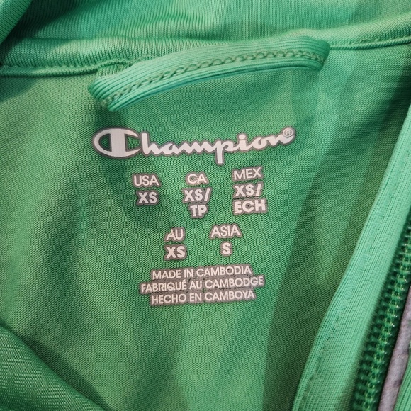 Champion Running Jacket - Picture 2 of 4